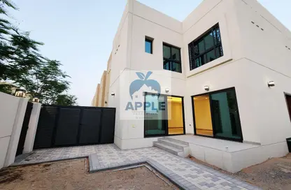 فيلا - 3 غرف نوم - 4 حمامات للايجار في مدينة الشارقة المستدامة - الشارقة