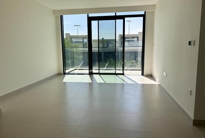 76967625 - صورة العقار 2