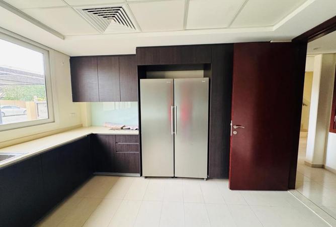 82374054 - Property Image 2