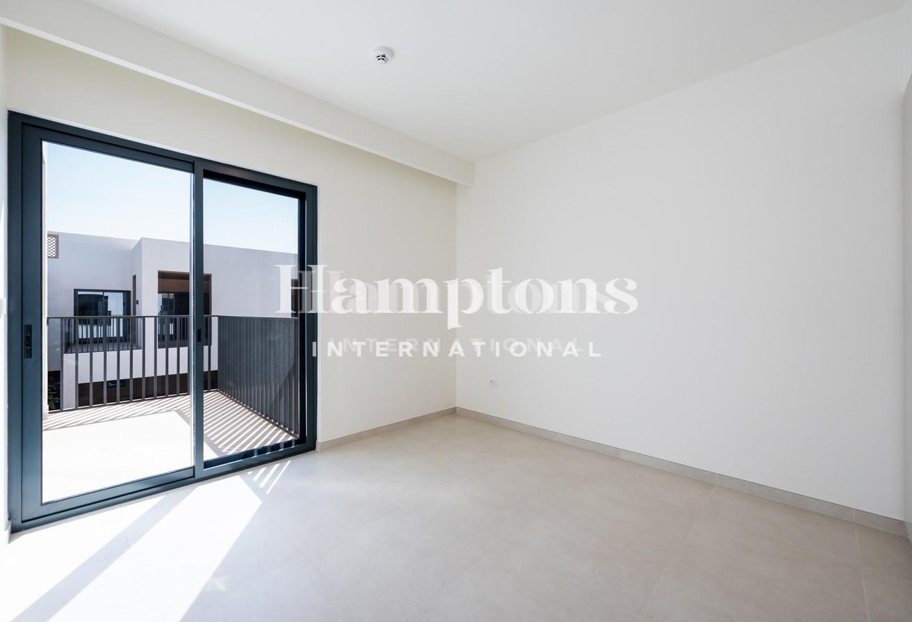 Exclusive Corner Single Row | By the pool photo 15
