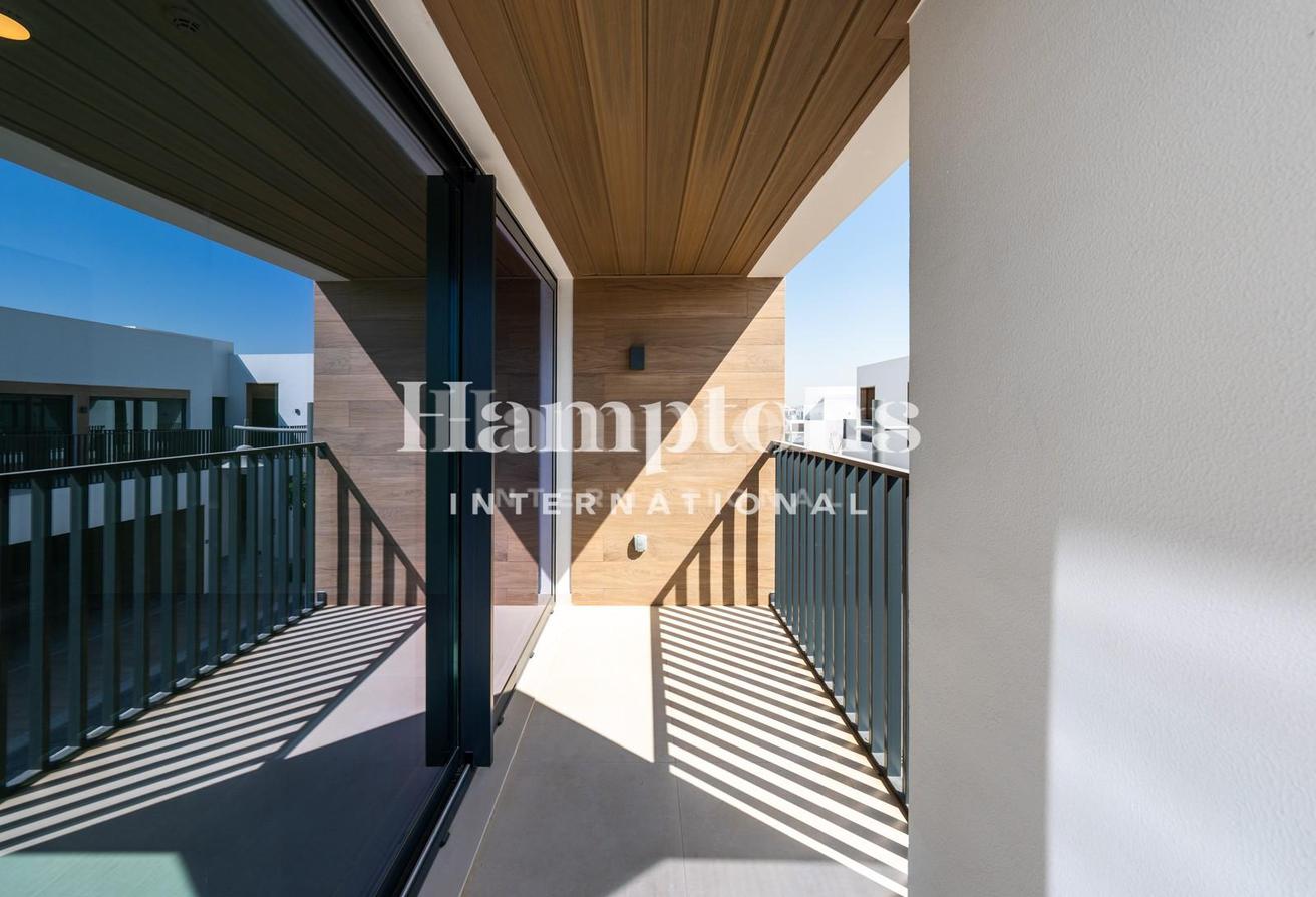 Exclusive Corner Single Row | By the pool photo 20