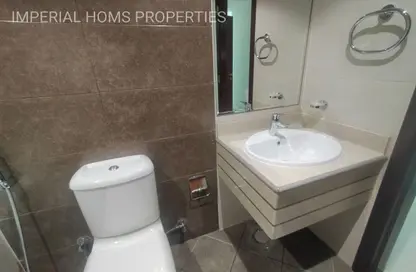 Apartment - 2 Bedrooms - 2 Bathrooms for rent in Ajman Corniche Residences - Ajman Corniche Road - Ajman