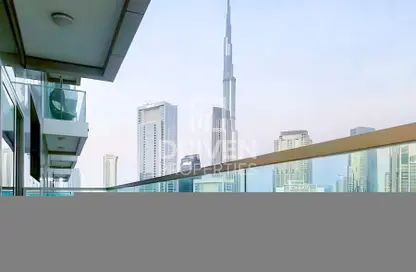 Apartment - 2 Bedrooms - 2 Bathrooms for rent in Paramount Tower Hotel  and  Residences - Business Bay - Dubai