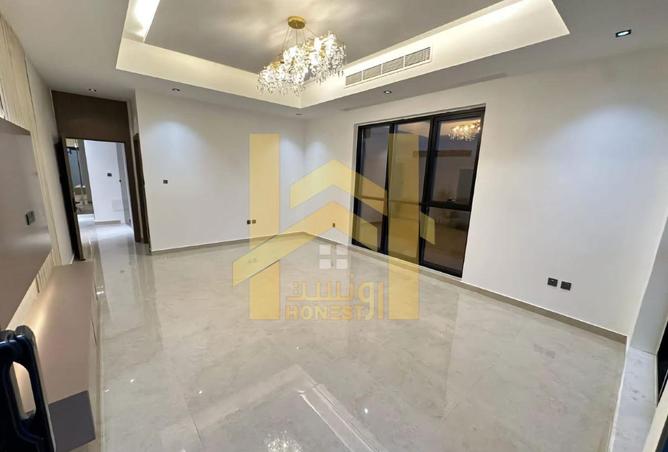 63664538 - Property Image 3