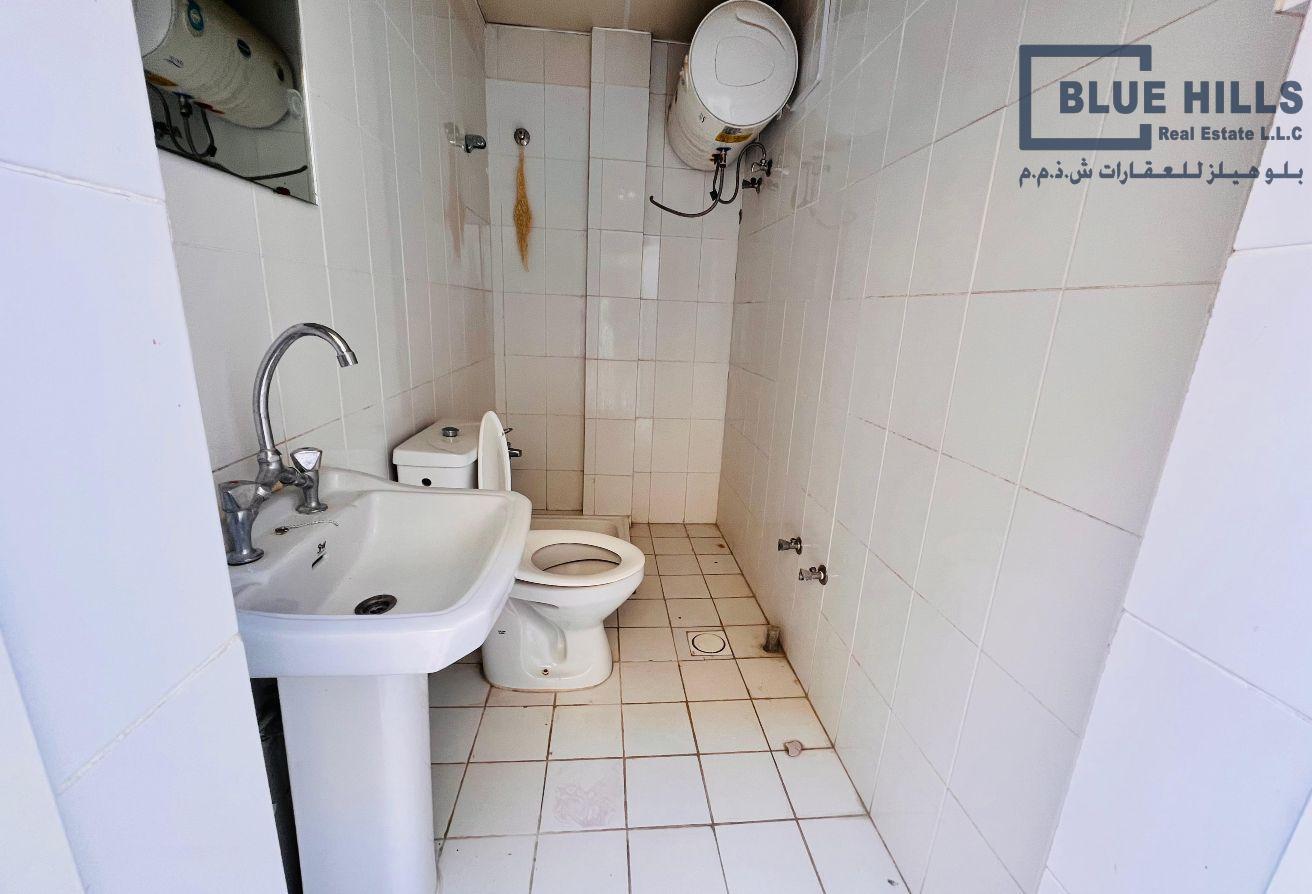 Under maintenance | 4/BR + Maids room | Specious photo 27