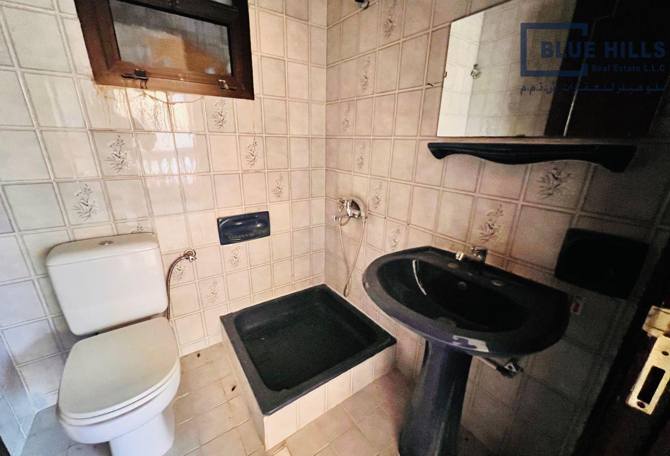 Under maintenance | 4/BR + Maids room | Specious photo 28