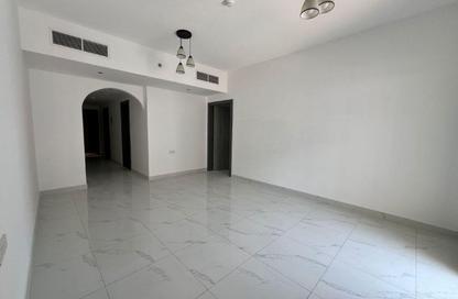 Apartment - 1 Bedroom - 2 Bathrooms for rent in AlFalah - Muwaileh Commercial - Sharjah