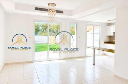 Villa - 2 Bedrooms - 2 Bathrooms for rent in Springs 11 - The Springs - Dubai Villa - 2 Bedrooms - 2 Bathrooms for rent in Springs 11 - The Springs - Dubai