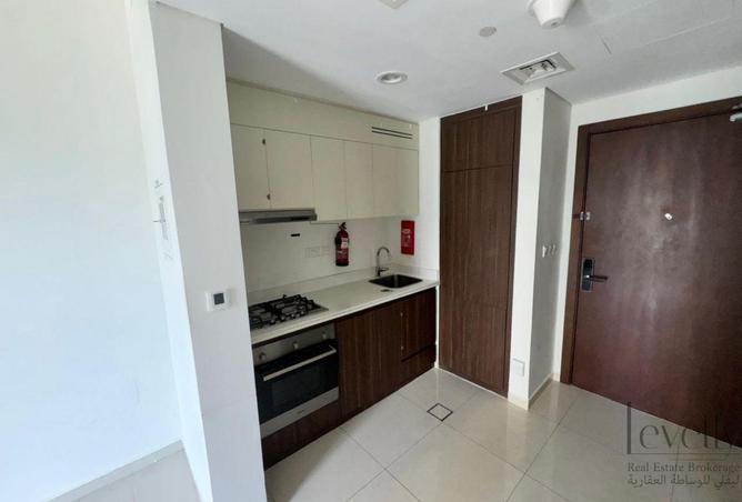 74241160 - صورة العقار 3