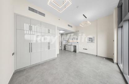 Apartment - Studio - 1 Bathroom for rent in Jumeirah Garden City - Al Satwa - Dubai Apartment - Studio - 1 Bathroom for rent in Jumeirah Garden City - Al Satwa - Dubai