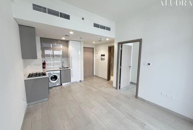 56137327 - Property Main Image