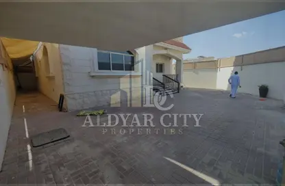 فيلا - 5 غرف نوم - 5 حمامات للايجار في 2 المويهات - المويهات - عجمان