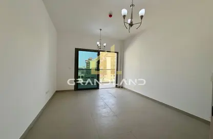 Apartment - 1 Bathroom for rent in KHK 21 - International City Phase 2 (Al Warsan 4) - Dubai