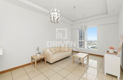 Apartment - 1 Bedroom - 2 Bathrooms for rent in Sulafa Tower - Dubai Marina - Dubai