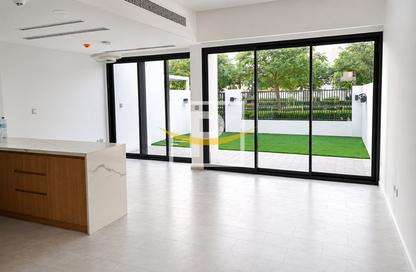 Townhouse - 3 Bedrooms - 4 Bathrooms for rent in La Rosa 1 - La Rosa - Villanova - Dubai