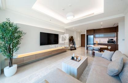 Apartment - 1 - 1 for sale in Palace Beach Residence Tower 2 - Palace Beach Residence - Emaar Beachfront - Dubai Harbour - Dubai