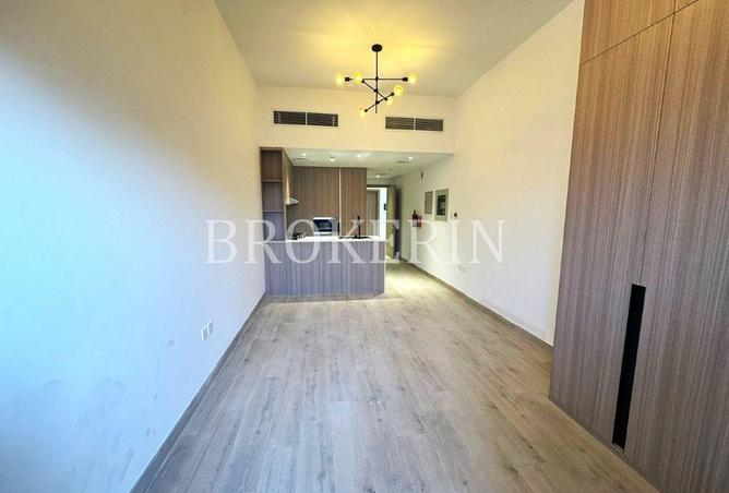 74240783 - Property Image 2