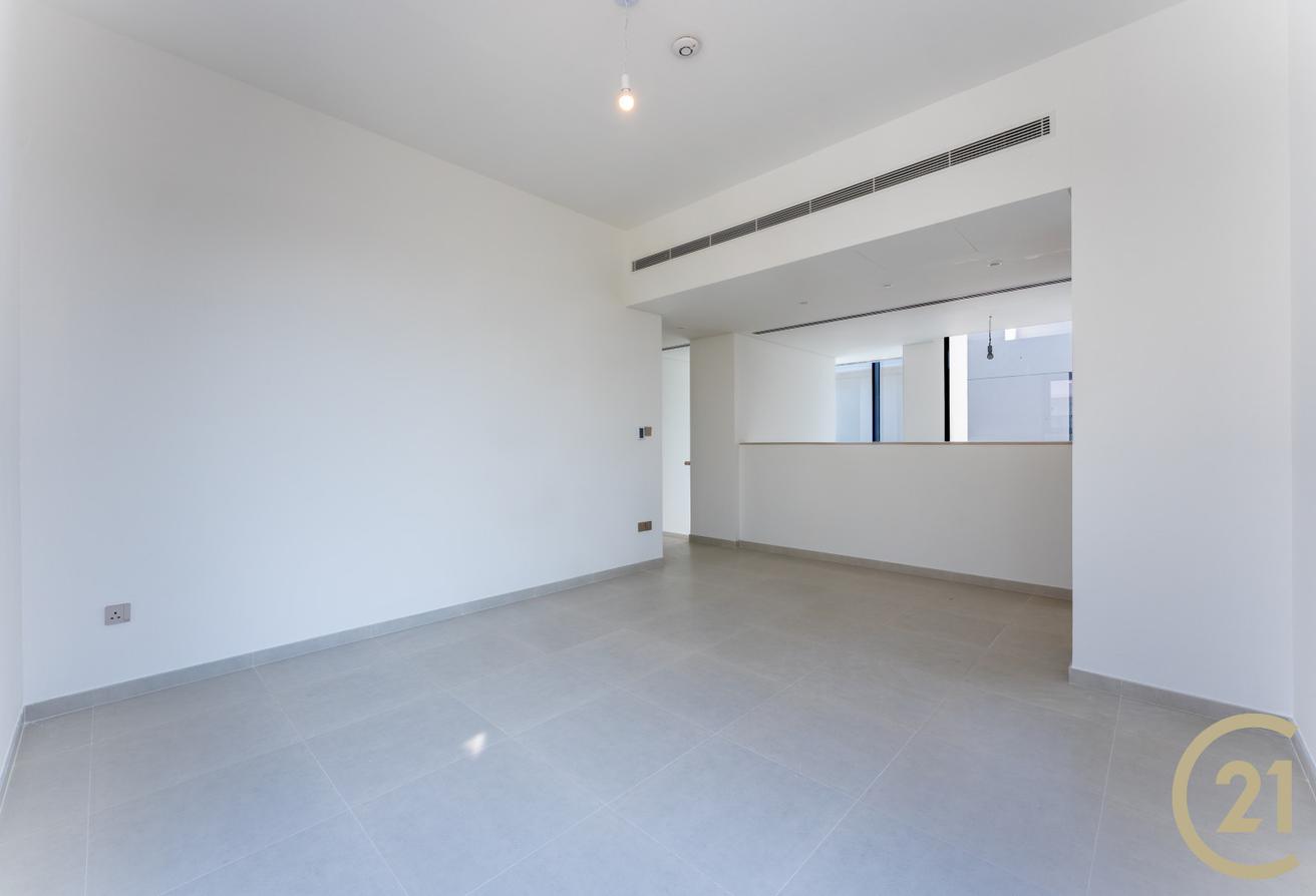 Brand New | Close to Retail | Vacant photo 11