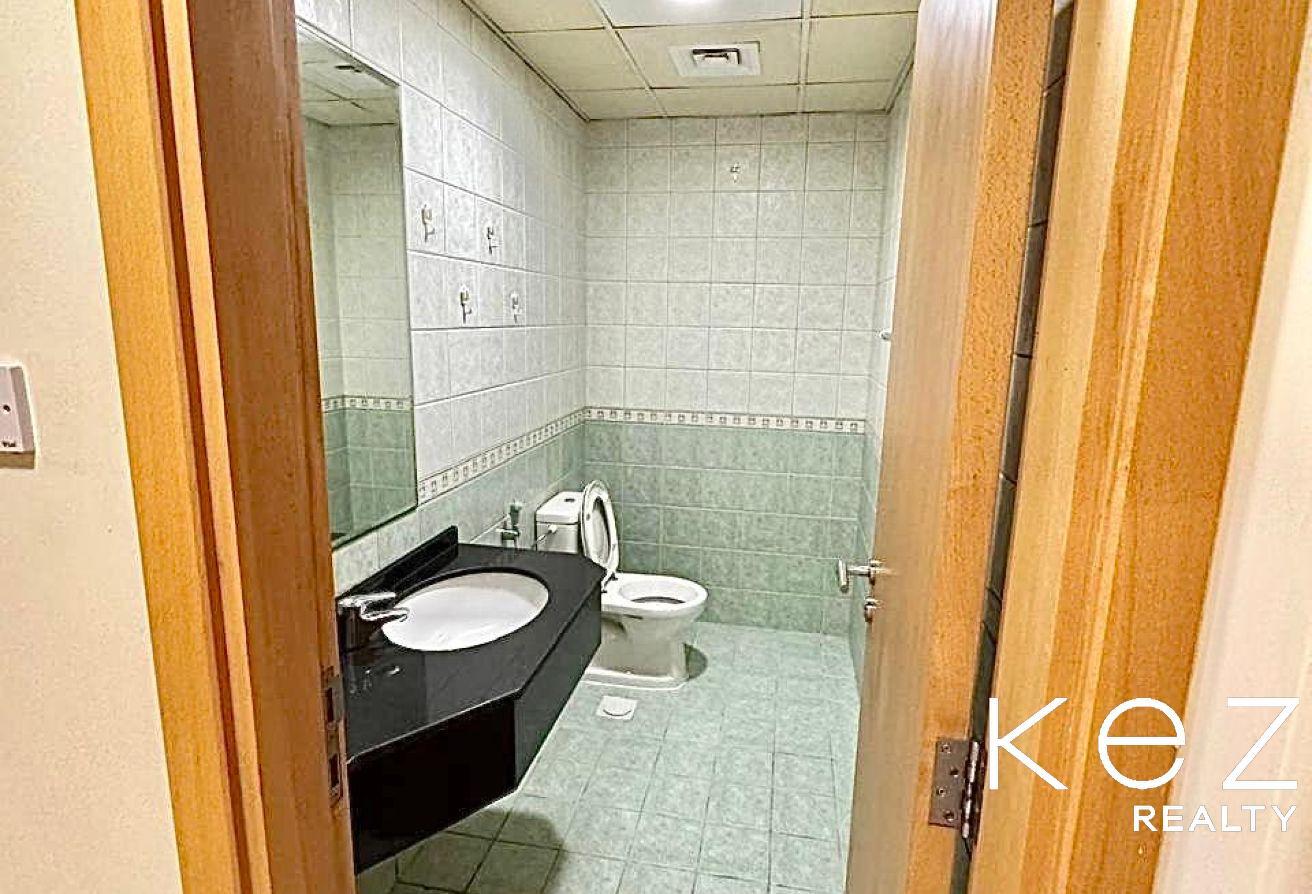 CHILLER FREE 1BR || SPACIOUS || NEAR METRO photo 8