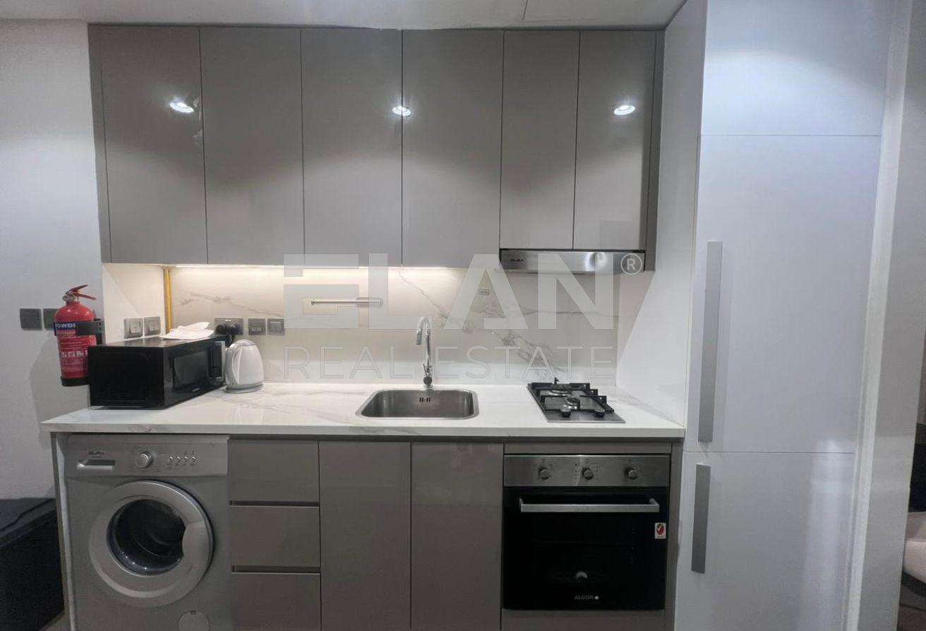 FULLY FURNISHED | COMUNITY VIEW | READY TO MOVE photo 3