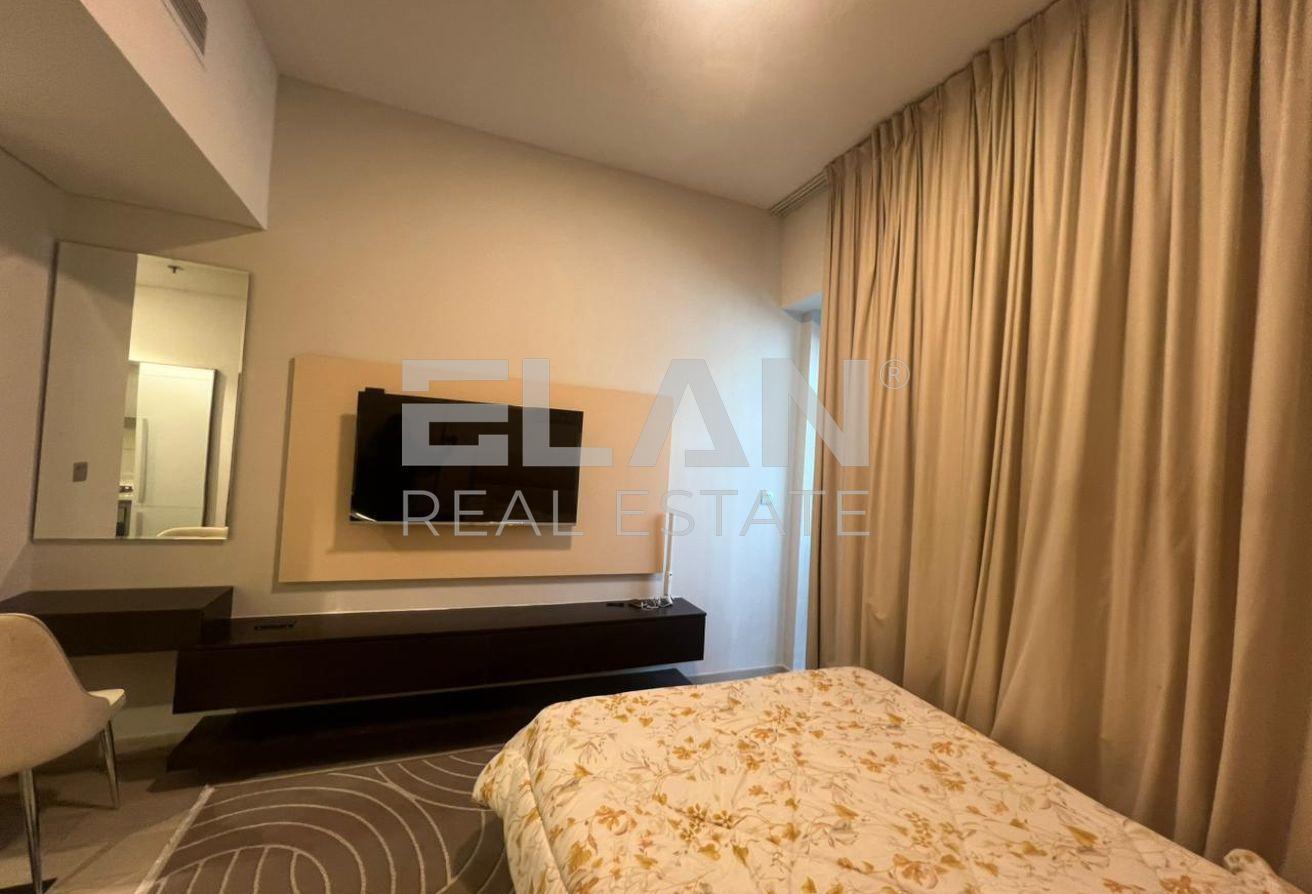 FULLY FURNISHED | COMUNITY VIEW | READY TO MOVE photo 4