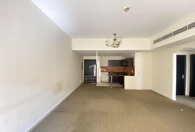 56128653 - Property Main Image