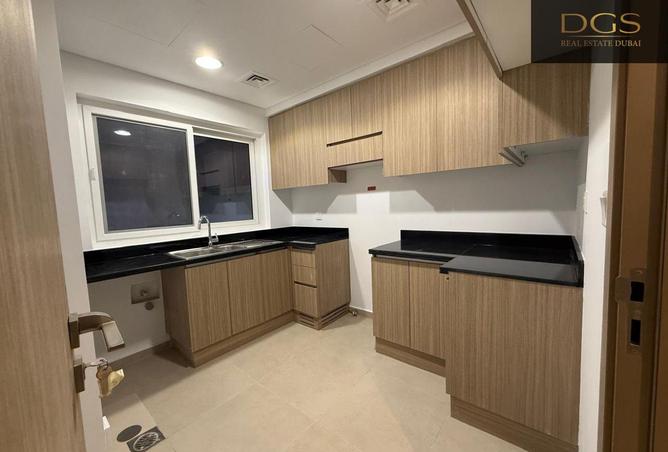 81947453 - Property Image 3