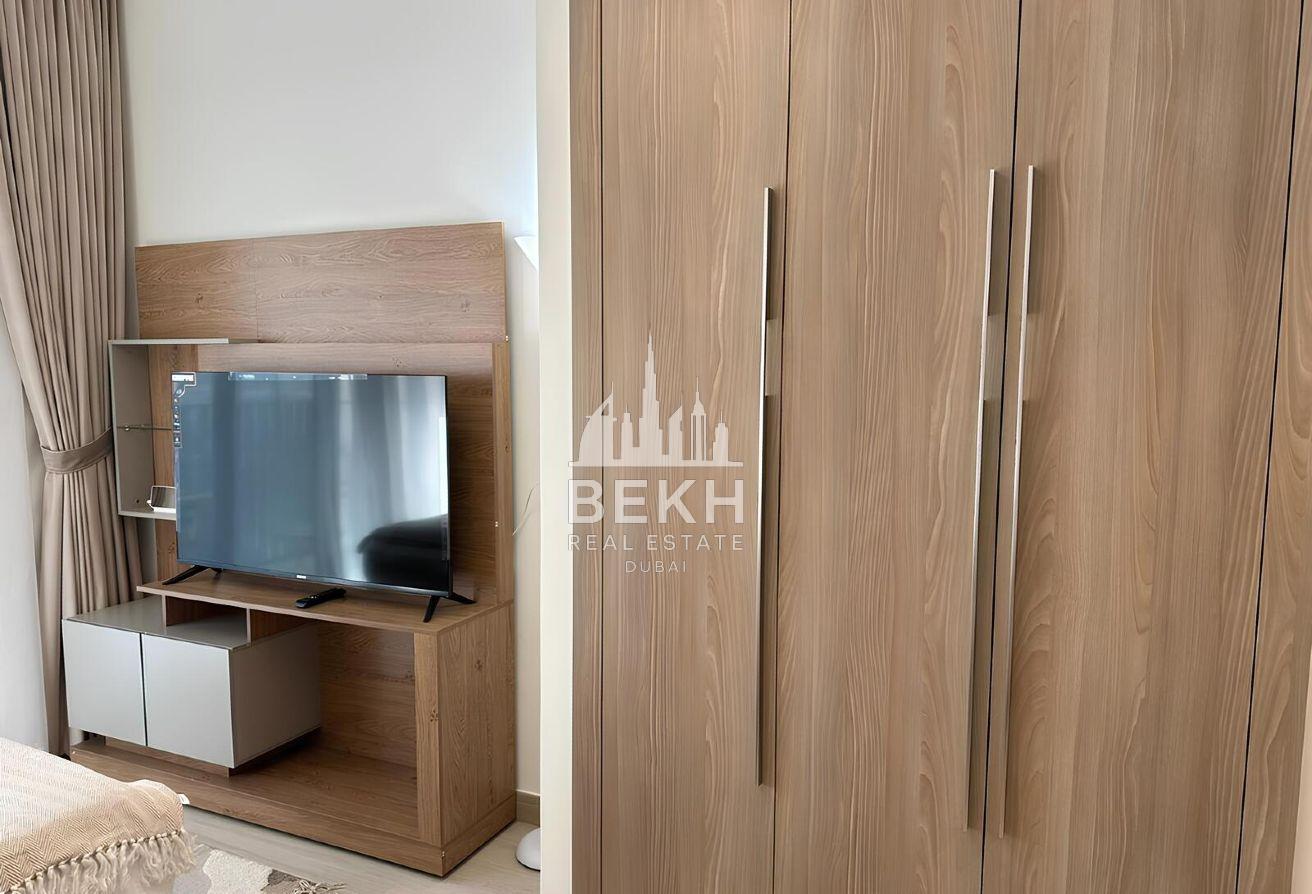 FULLY FURNISHED | MODERN UNIT | READY TO MOVE IN photo 9
