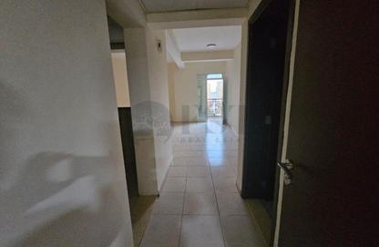 Apartment - 1 - 2 for rent in Building IC1-EMR-09 - Emirates Cluster - International City - Dubai