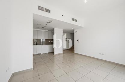 Apartment - 2 Bedrooms - 3 Bathrooms for sale in Hayat Boulevard 2B - Hayat Boulevard 2 - Hayat Boulevard - Town Square - Dubai Apartment - 2 Bedrooms - 3 Bathrooms for sale in Hayat Boulevard 2B - Hayat Boulevard 2 - Hayat Boulevard - Town Square - Dubai