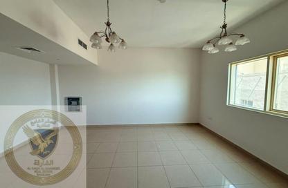 Apartment - 1 Bedroom - 2 Bathrooms for rent in Al Majaz 3 - Al Majaz - Sharjah Apartment - 1 Bedroom - 2 Bathrooms for rent in Al Majaz 3 - Al Majaz - Sharjah