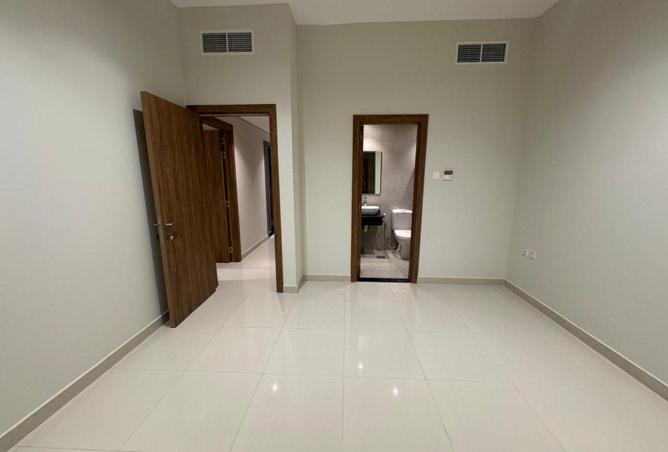 76586671 - Property Image 3