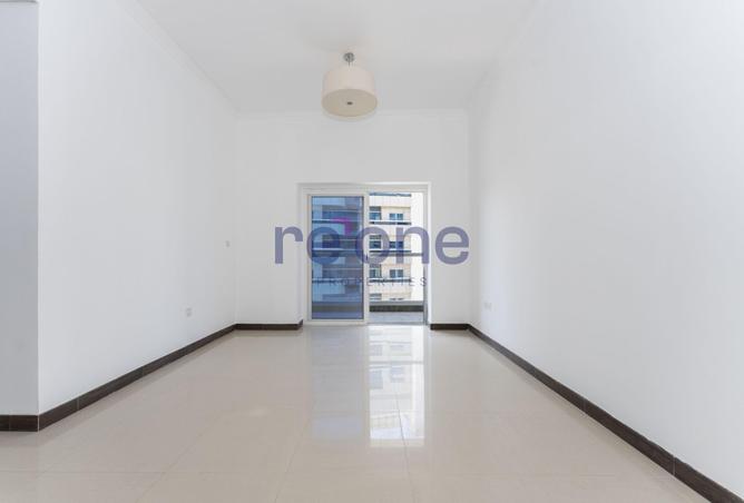 92718298 - Property Main Image