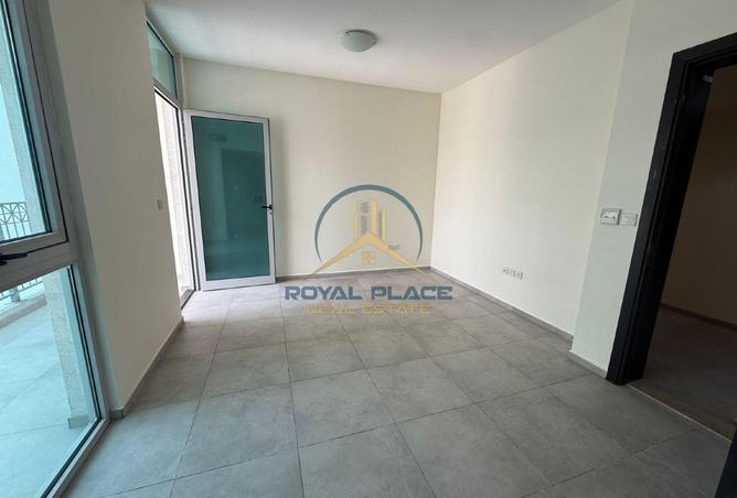 82386602 - Property Image 2