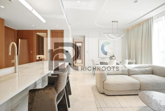 RESORT - STYLE* BEACHFRONT LIFESTYLE * BIG LAYOUT