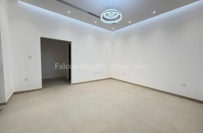 Villa - 4 Bedrooms - 6 Bathrooms for rent in Al Athbah - Wadi Al Amardi - Dubai Villa - 4 Bedrooms - 6 Bathrooms for rent in Al Athbah - Wadi Al Amardi - Dubai