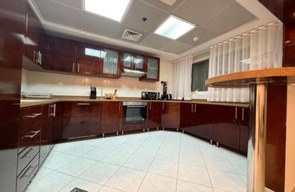 Apartment - 1 - 2 for rent in Opal Tower Marina - Dubai Marina - Dubai