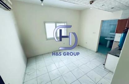 Apartment - Studio - 1 Bathroom for rent in Fire Station Road - Muwaileh - Sharjah Apartment - Studio - 1 Bathroom for rent in Fire Station Road - Muwaileh - Sharjah