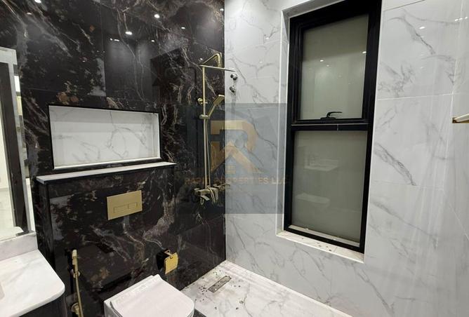 64041449 - Property Image 3