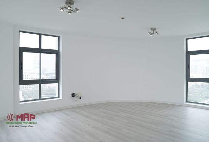 54405740 - Property Image 3