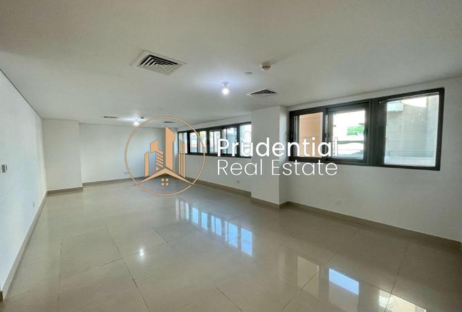 71125542 - Property Main Image