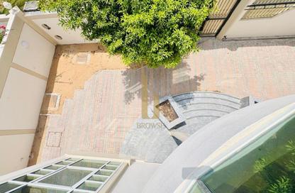 Villa - 5 Bedrooms - 5 Bathrooms for rent in Jumeirah 2 Villas - Jumeirah 2 - Jumeirah - Dubai