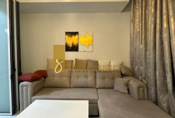 98705888 - Property Image 2