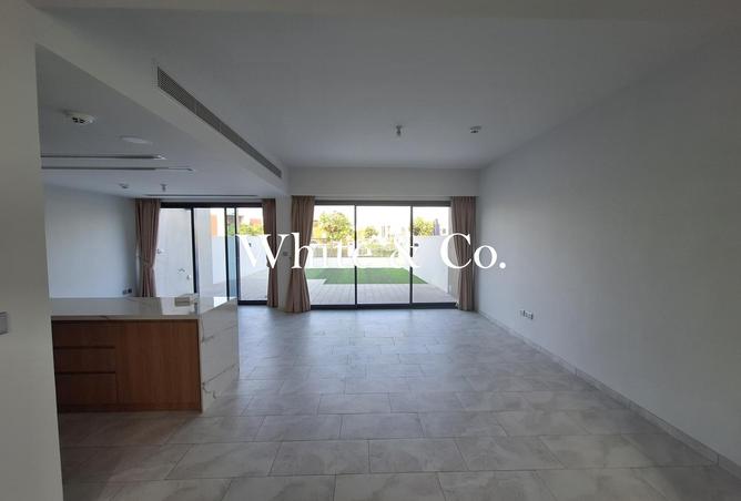 70279353 - Property Image 2