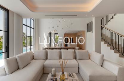 Villa - 4 - 5 for sale in Entertainment Foyer - Mediterranean Clusters - Jumeirah Islands - Dubai