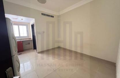 Apartment - Studio - 1 for rent in Muwaileh - Sharjah
