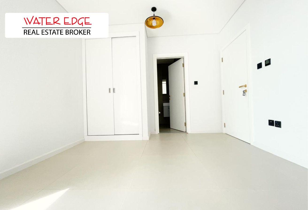 1BR+Study | 2 Baths | Large Balcony photo 6