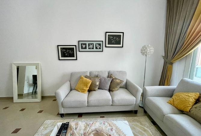 121982888 - Property Image 3