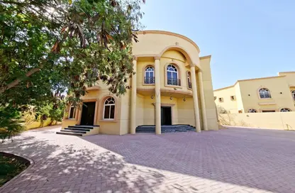 Villa - 5 Bedrooms - 6 Bathrooms for rent in Al Barsha South 1 - Al Barsha South - Al Barsha - Dubai