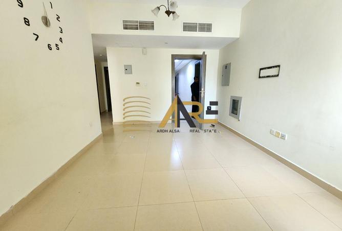 111408651 - Property Image 2